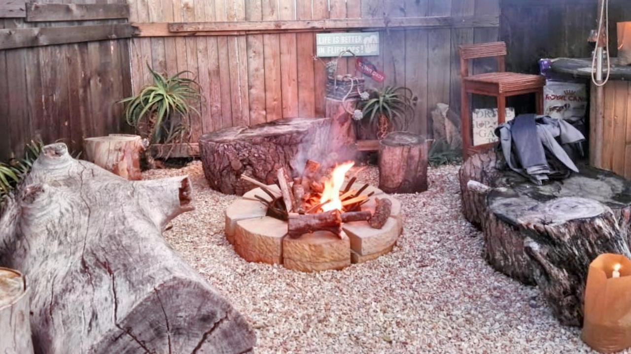 Log Inn East London Exterior foto